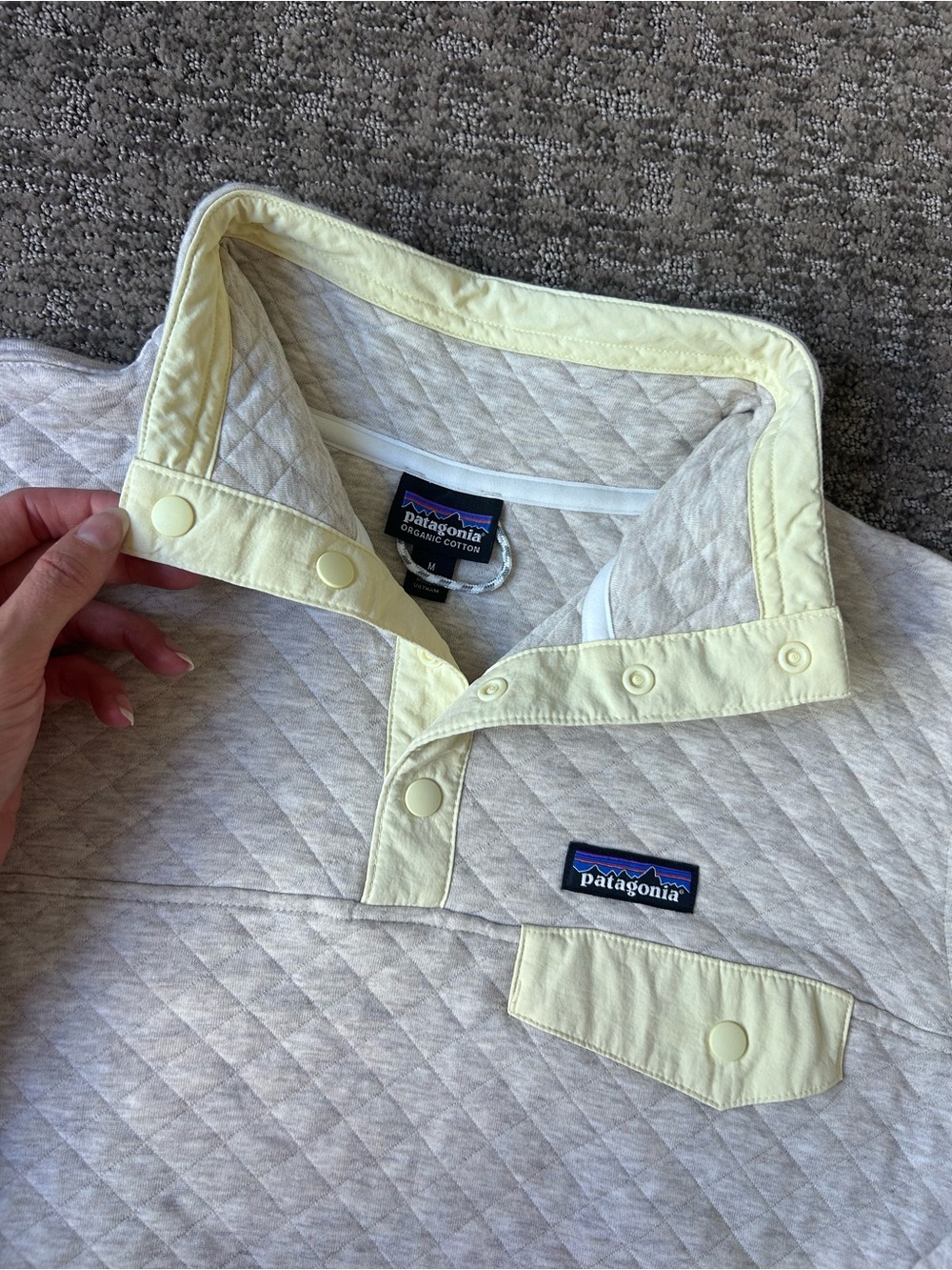 Patagonia Women's Organic Cotton Quilt Snap-T Pullover - Size Medium